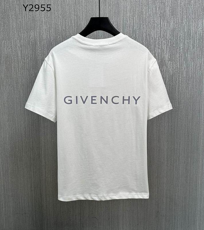 GIVENCHY Men's T-shirts 350